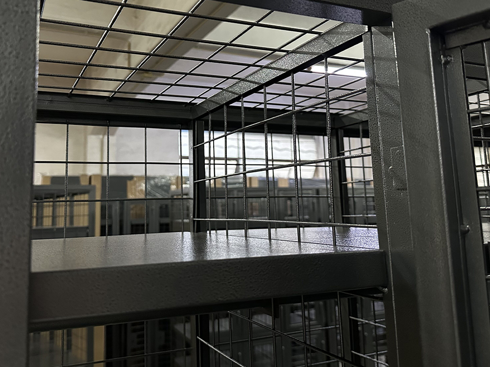 SFS metal storage mesh locker steel shelf