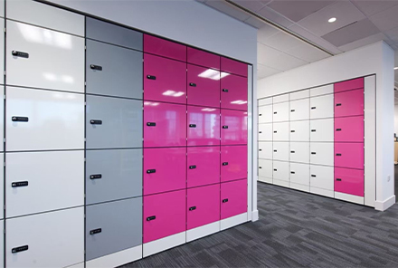 SFS project-2 metal storage locker in single column