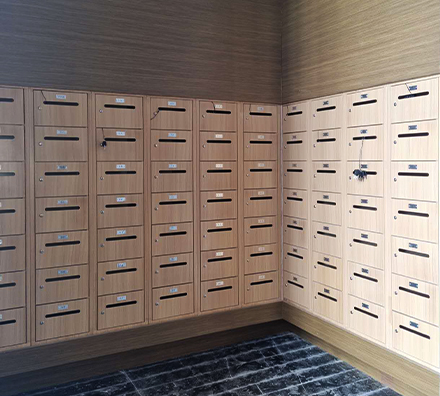 locker