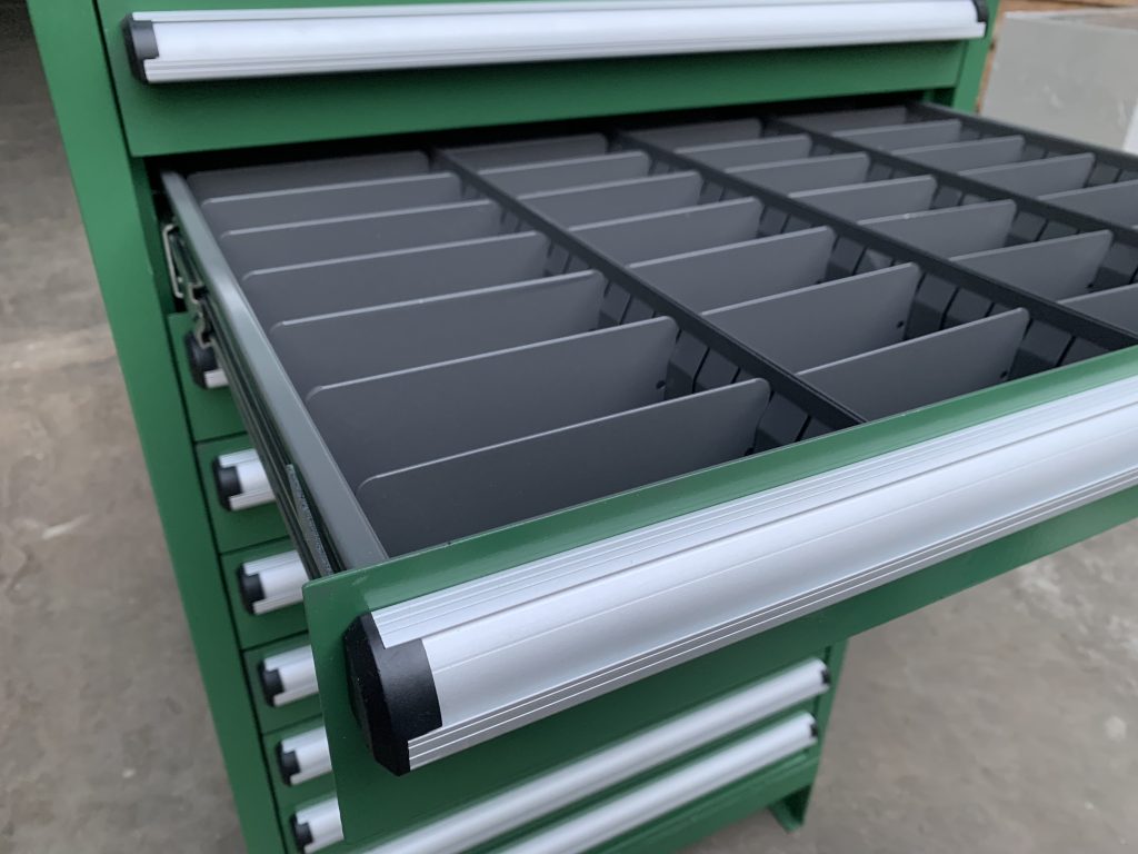 SFS-metal-cabinet-for-tools-storage