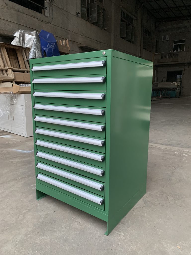 SFS-metal-cabinet-for-tools-storage