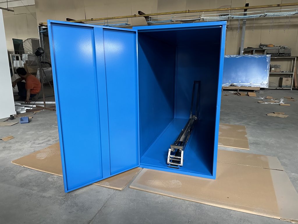 Triangular steel bicycle locker