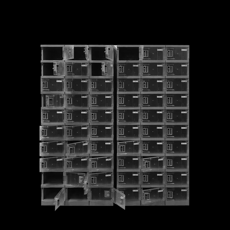 This multi-compartment  cellphone locker has a smaller space and is more suitable for storing small items.