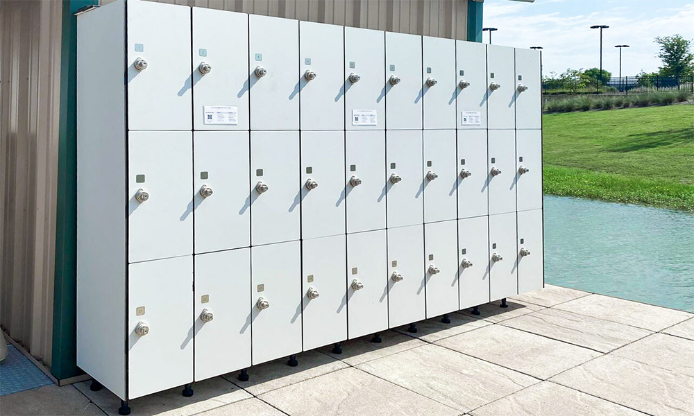 Outdoor storage locker made by compact laminate